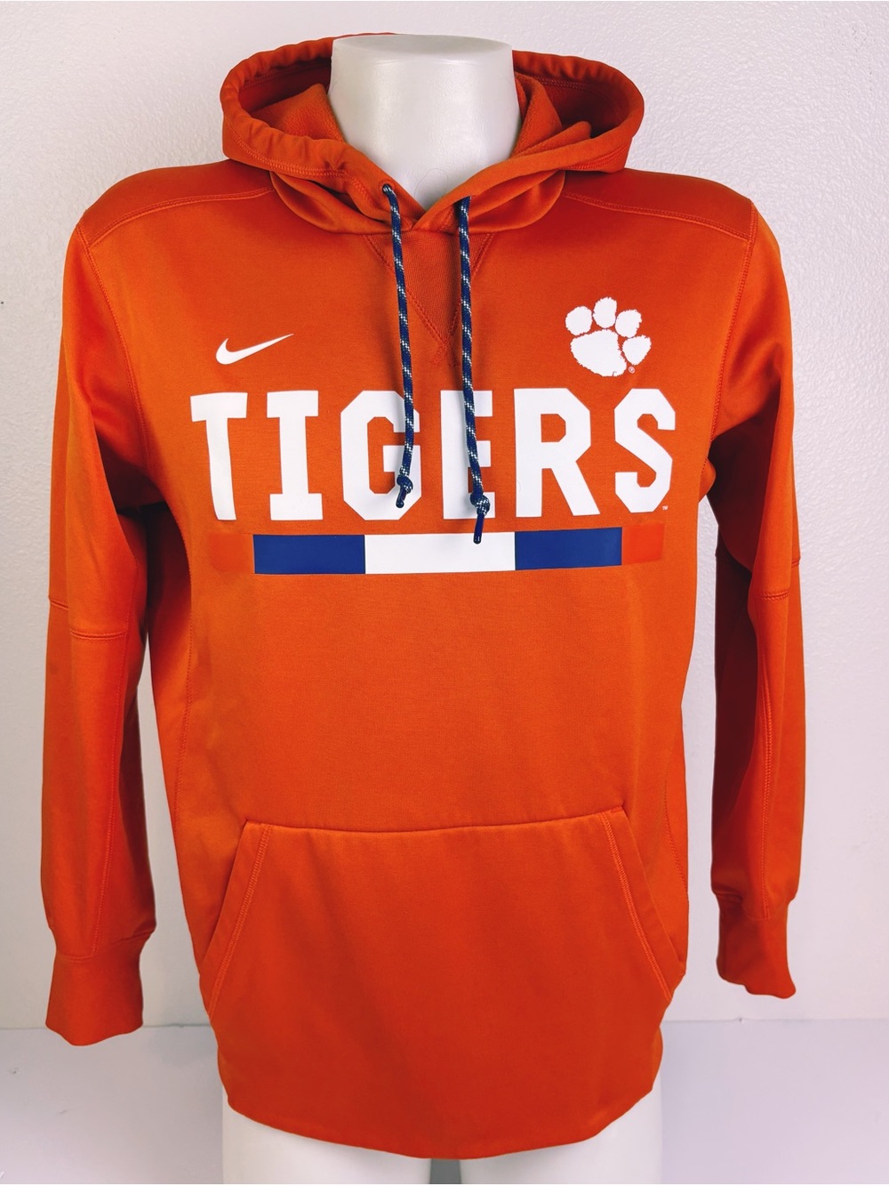 Nike Dri-FIT Clemson Tigers Hoodie Men's M
Orange NCAA Football Pullover